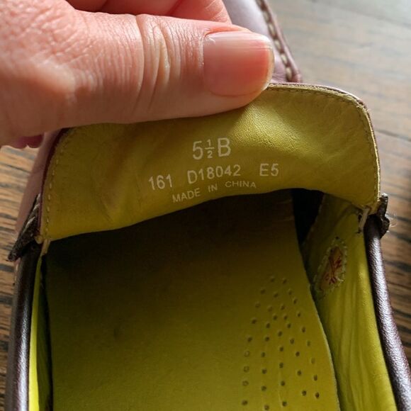 Cole Haan red leather slip on oxford style loafers size 5.5 - Picture 9 of 11